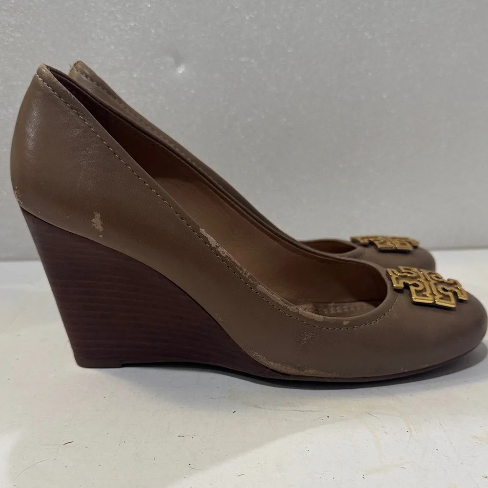 Tory Burch Brown Heels with Gold Logo